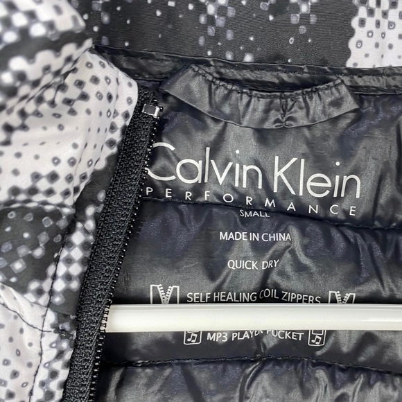 Calvin Klein Performance Jacket Duck Down Puffer Quick Dry Women’s Size S Black - Picture 8 of 12